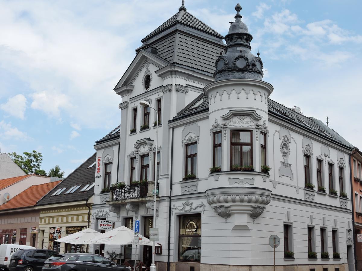 Olymp Penzion Komarno Luaran gambar